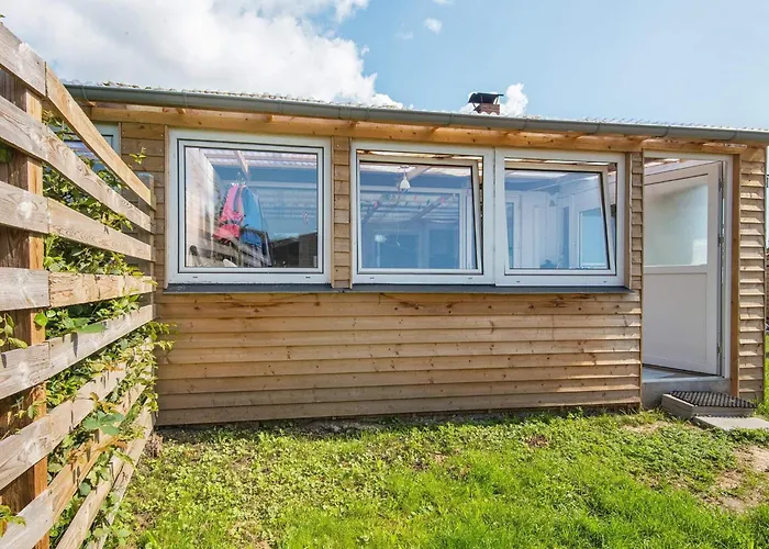 3 Person In Sydals-by Traum * Nedre Lysabild